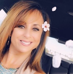 Meet your Posher, Tina